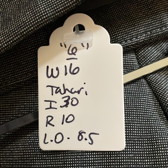 Tahari Grey Dress Pants Size 6 - Picture 6 of 8